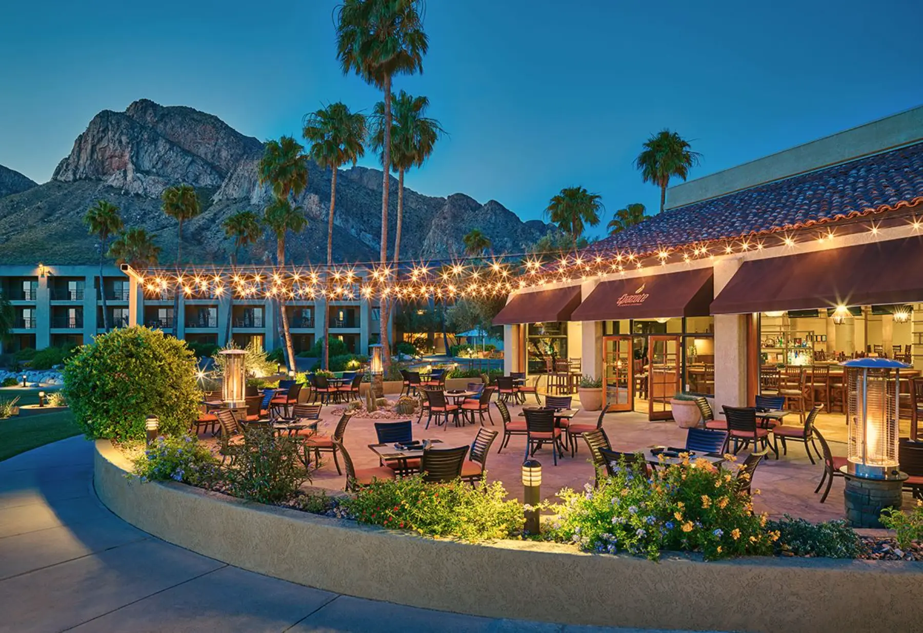 Hilton El Conquistador patio
