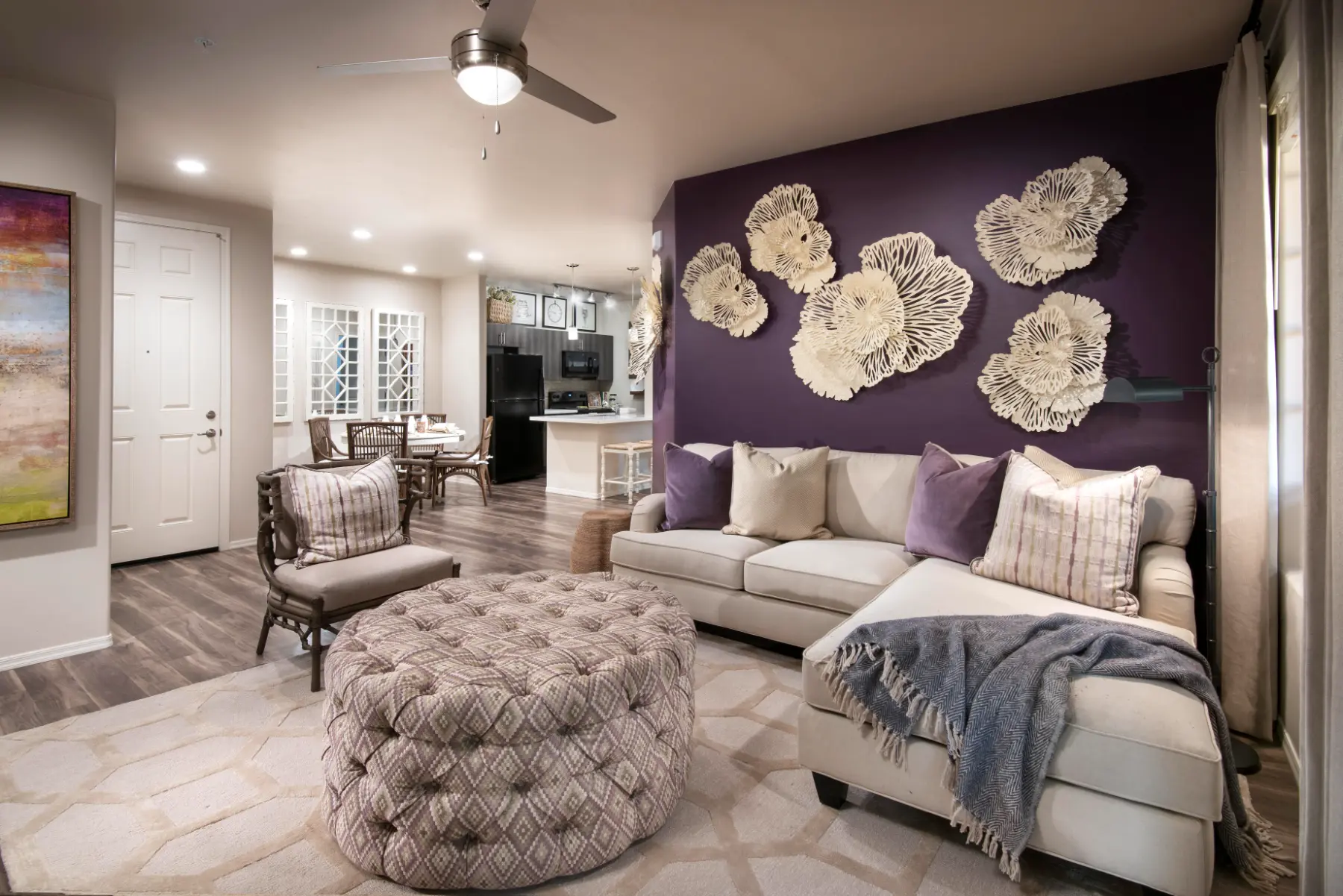 Encantada Continental Reserve 3B Living Room