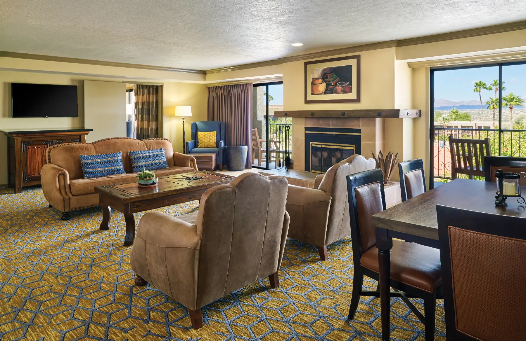 Hilton El Conquistador living area