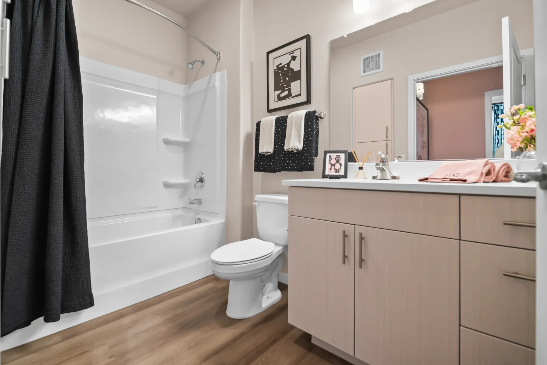 Encantada La Estancia bathroom