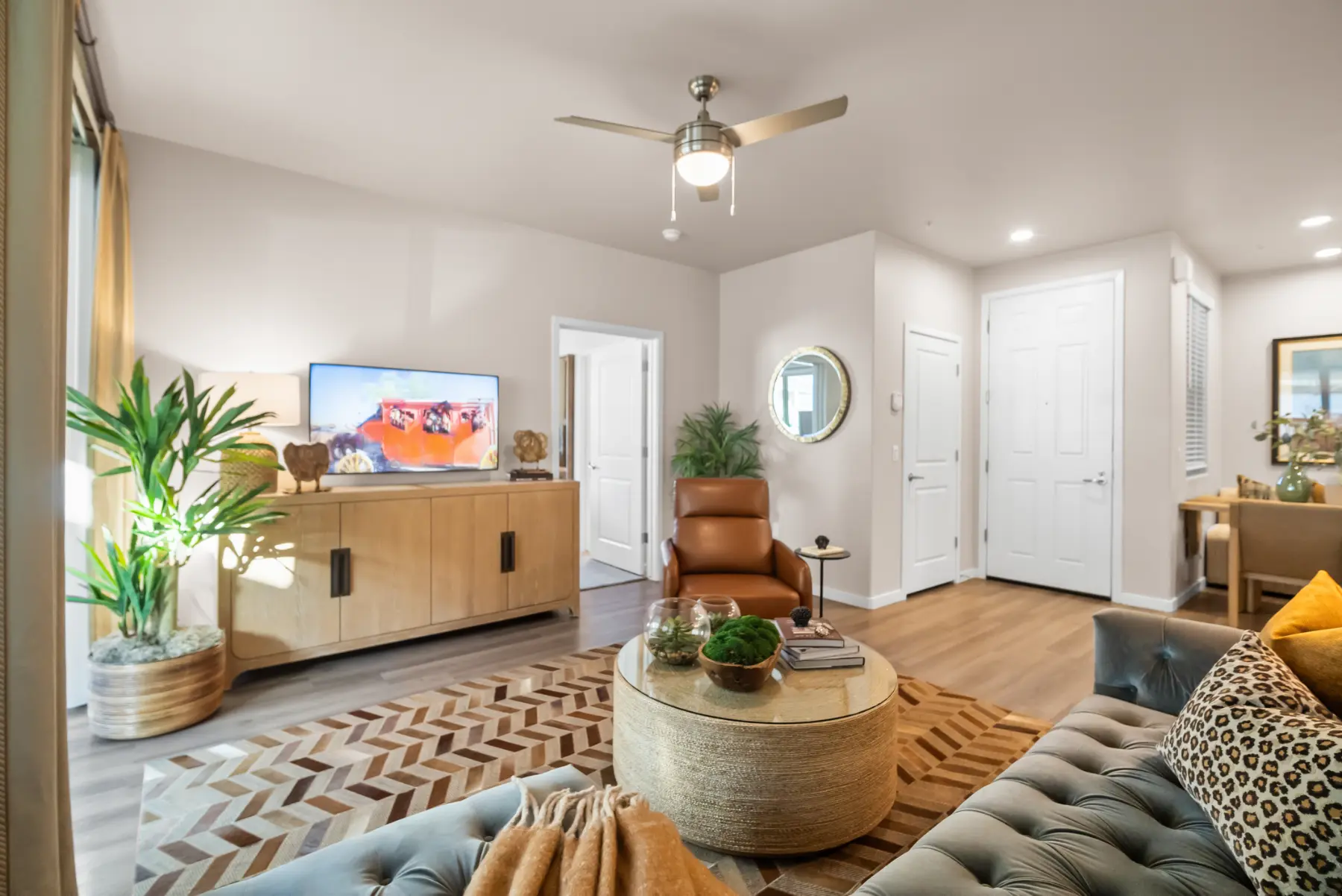 Encantada La Estancia living room