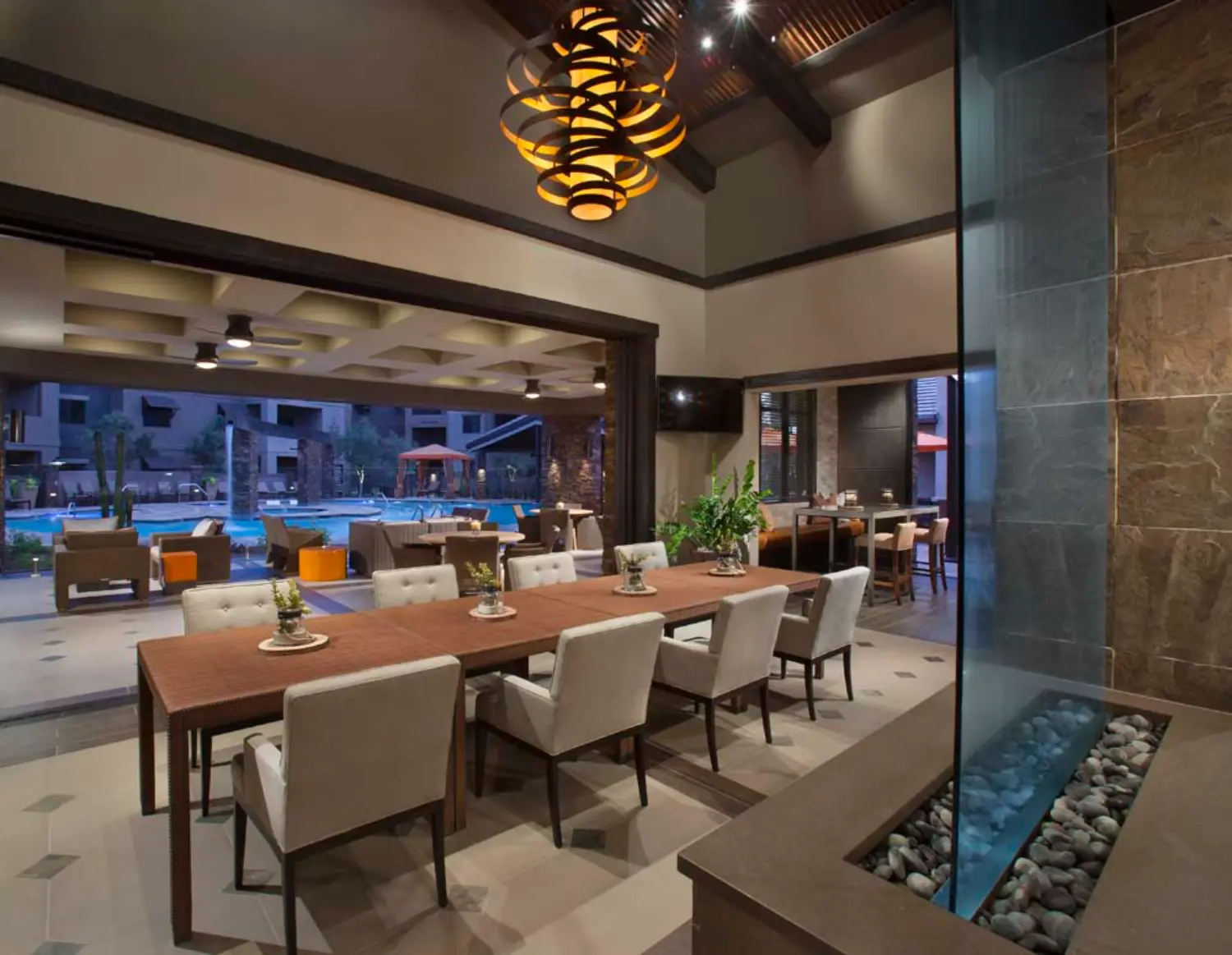 Encantada Steam Pump dining room