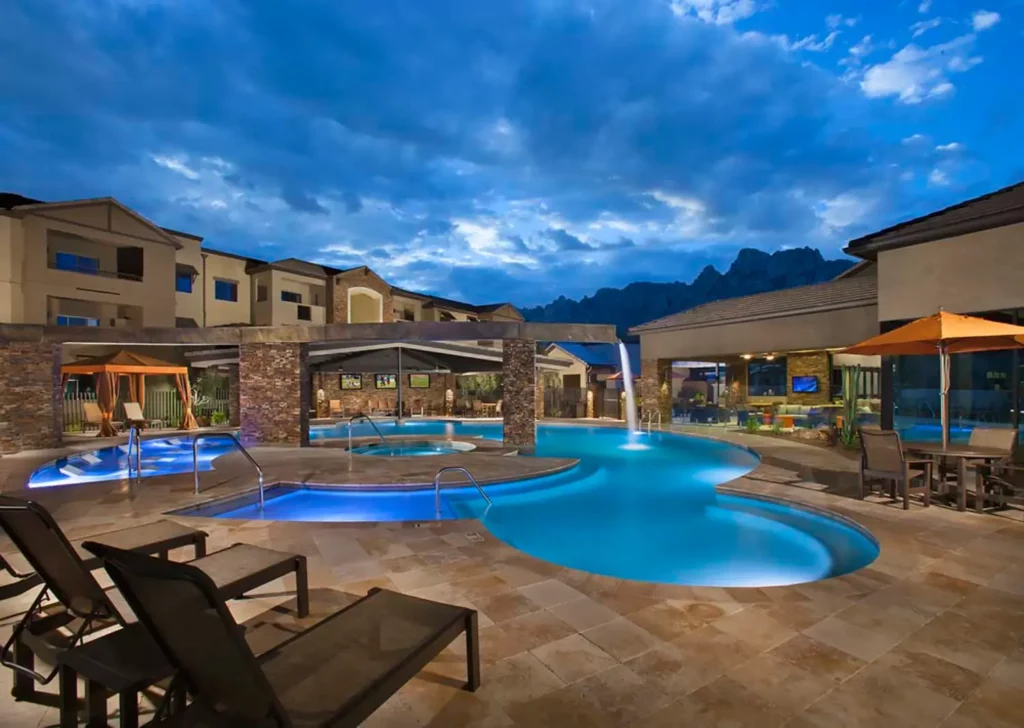 Encantada Steam Pump pool