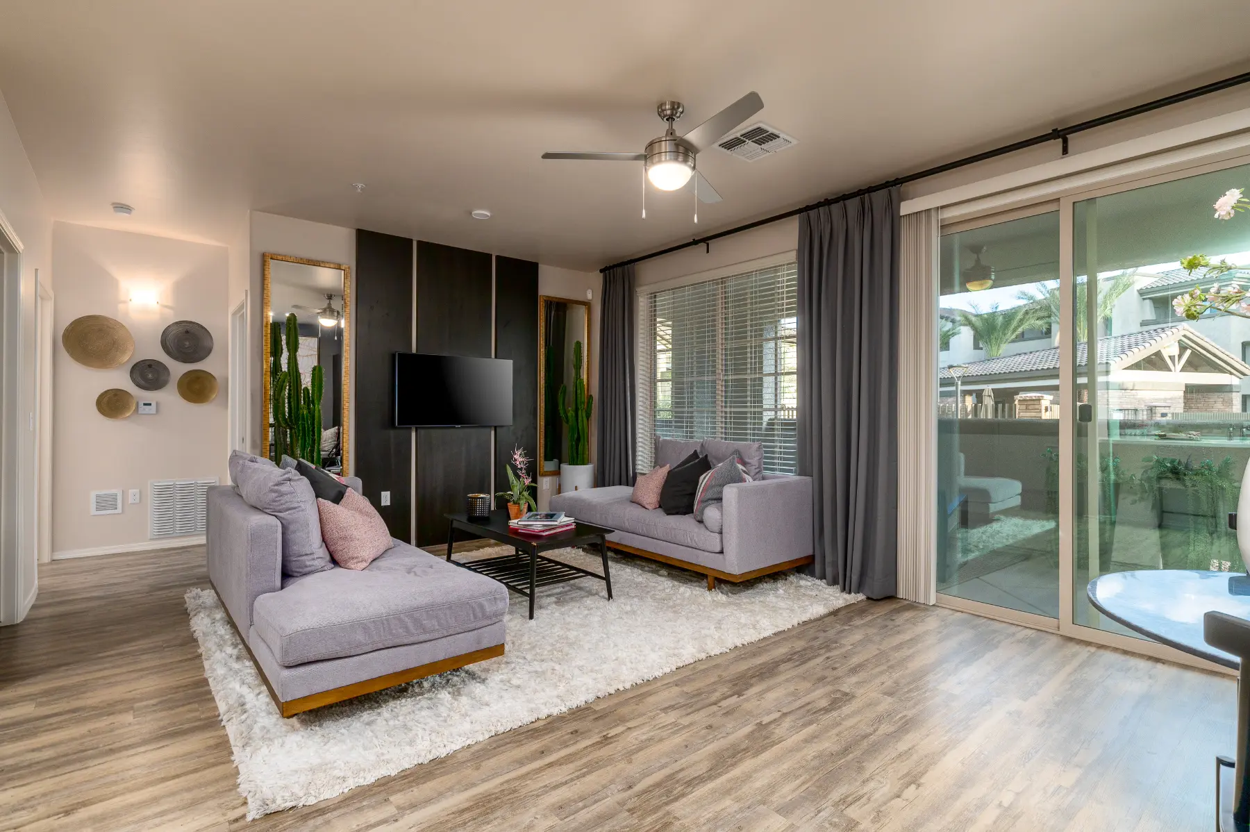 Encantada Rita Ranch living room