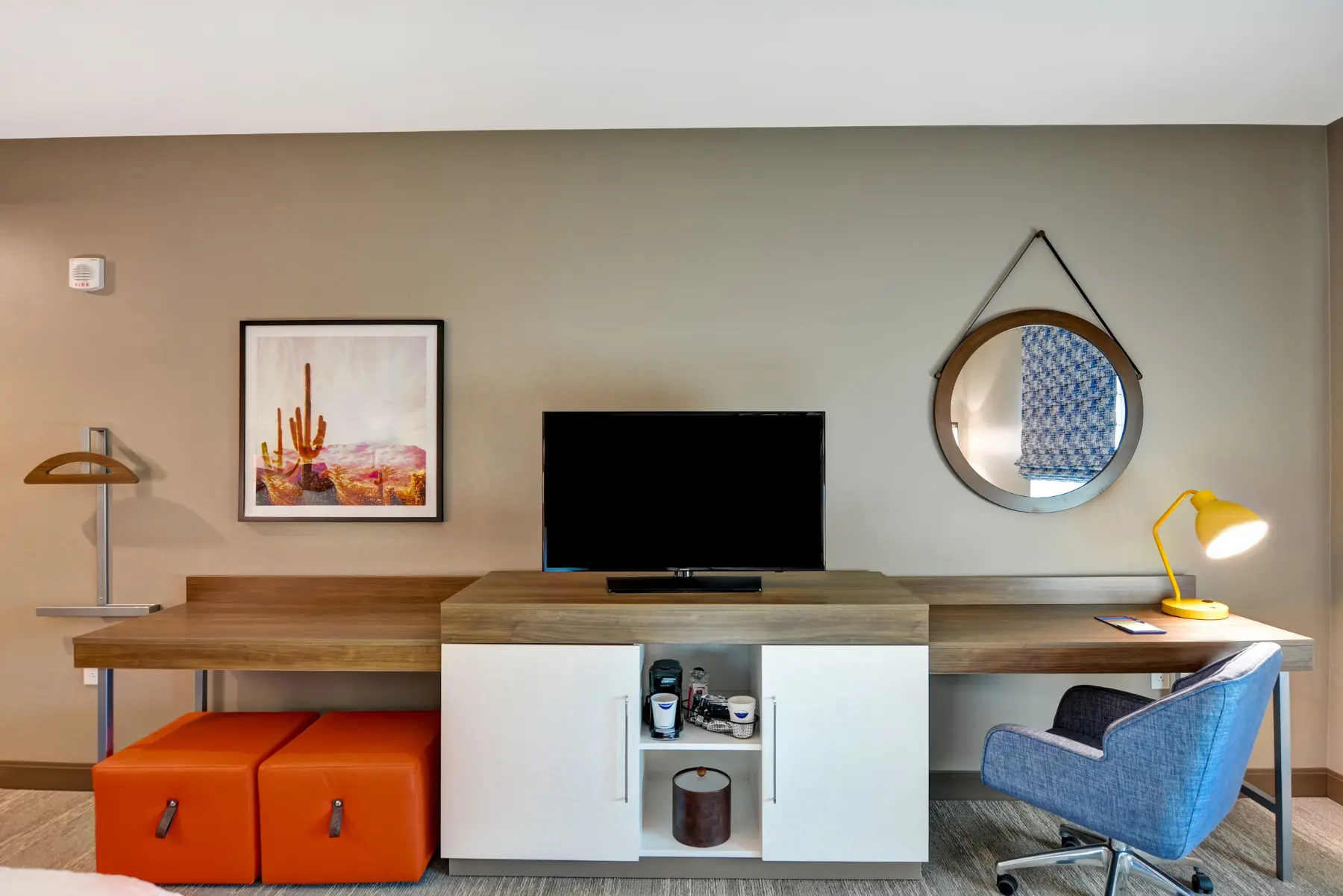 Hampton Inn and Suites Marana bedroom
