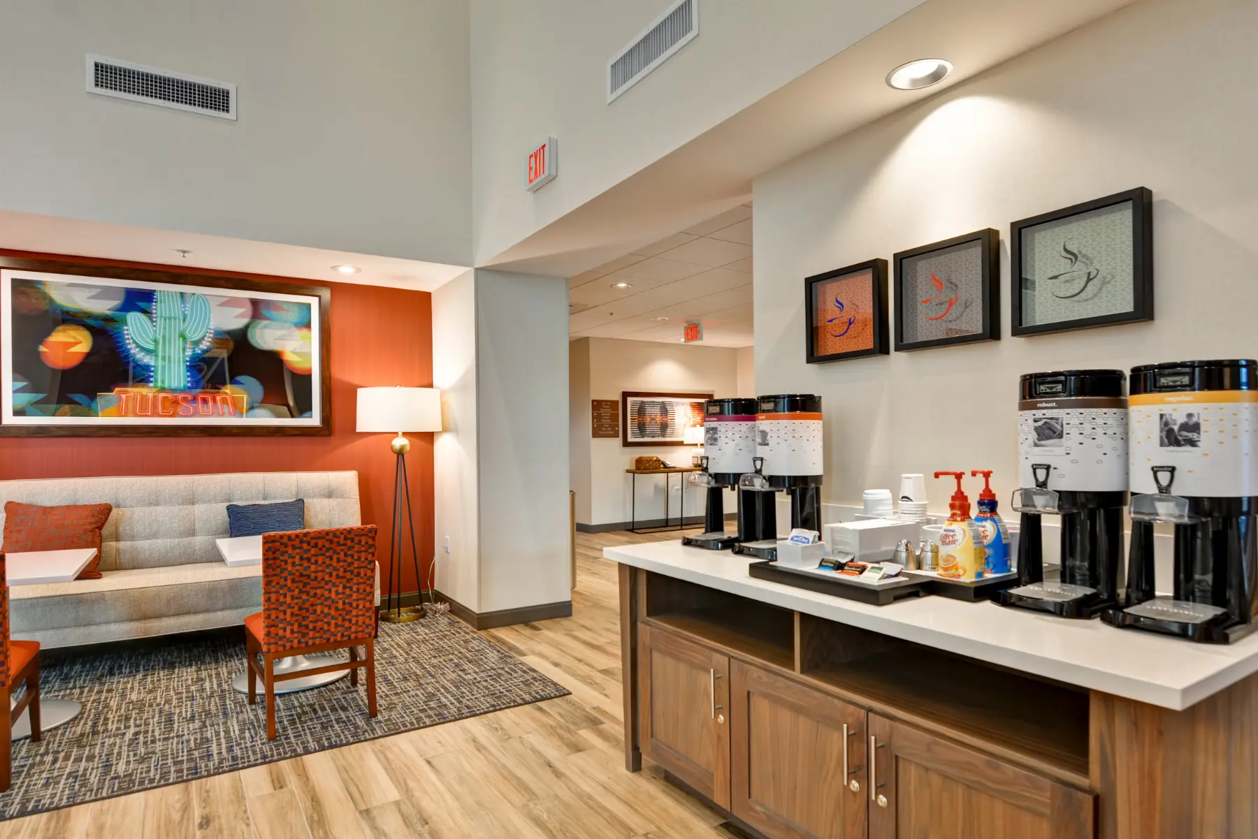 Hampton Inn and Suites Marana breakfast bar